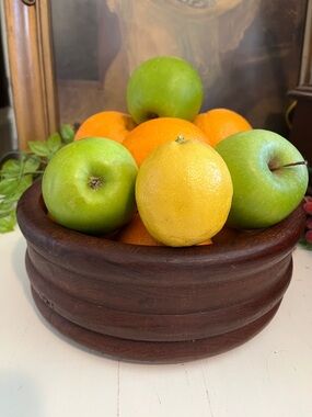 TEAK WOOD BOWL - Teak sticker on the bottom - Fruit - Home Decor - Tailand